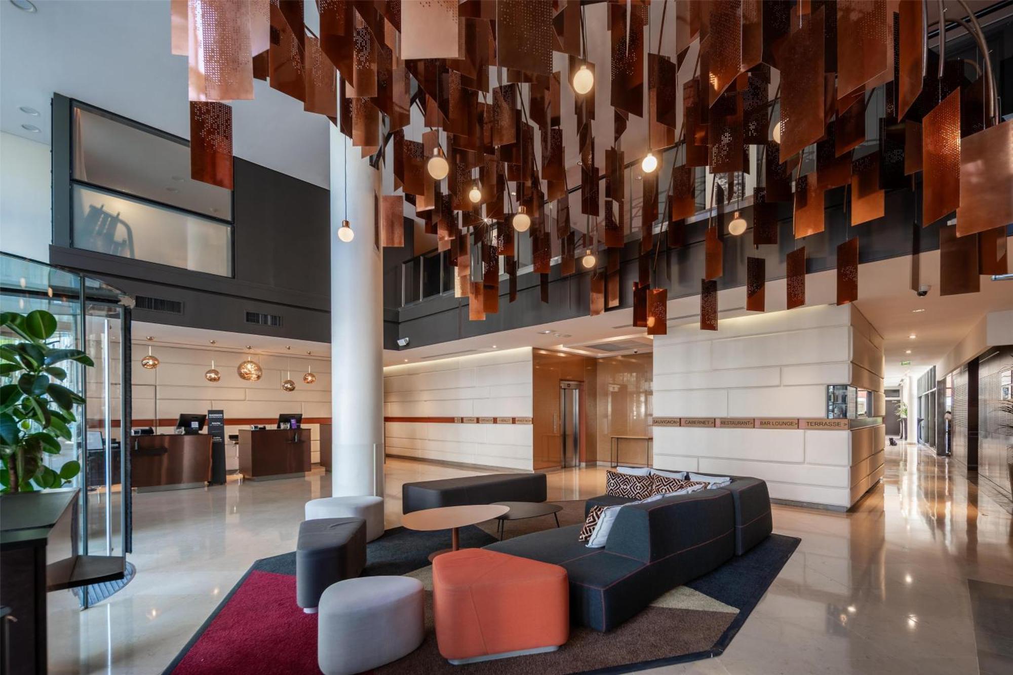 Radisson Blu Hotel, Paris Hotel 4*