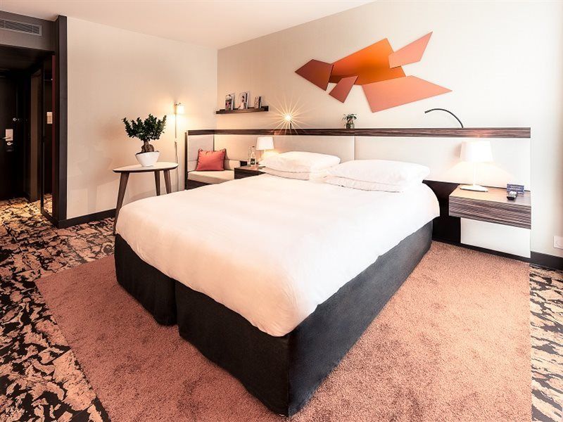 Radisson Blu Hotel, Paris Hotel 4*